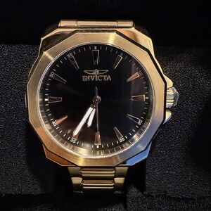 NEVER WORN: Invicta Speedway Men's Watch - 42mm, Gold